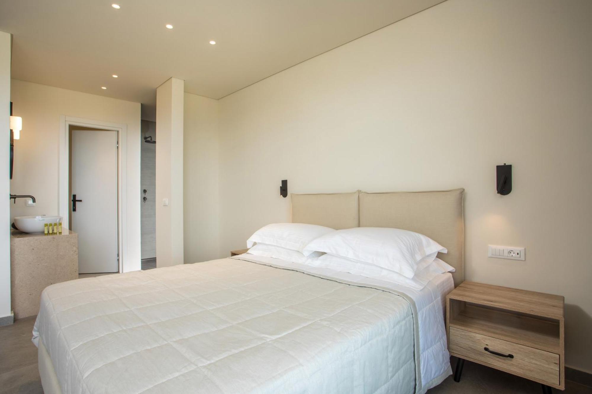 Aethrion Villas & Suites Gennadi Exterior foto